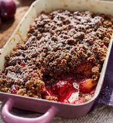 Pflaumen-Mohn-Crumble