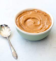 Magnolia Kitchen caramel ganache