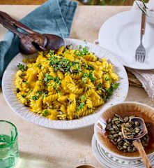 Fusilli mit Kürbis-Curry-Sauce