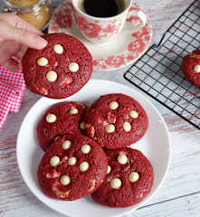 Red Velvet Cookies