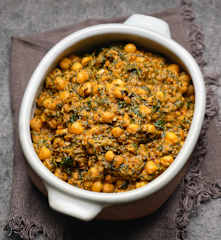 Spinach with Chickpeas (Espinacas con Garbanzos)