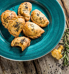 Eierschwammerl-Empanadas