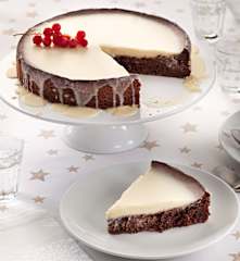 Bizcocho almendrado con cobertura de chocolate blanco (sin gluten)