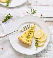 Tarte de limão e maracujá
