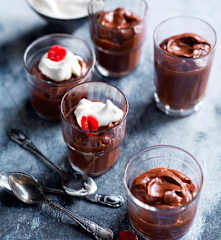 Healthy chocolate mousse