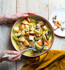 Pintade à la moutarde et aux pommes