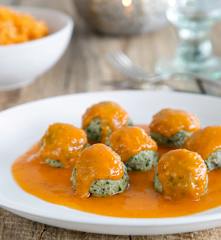 Lamb meatballs in spicy tomato sauce (lamb kofta)