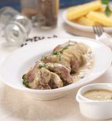 Polędwica w sosie musztardowym