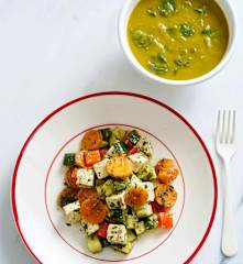 Sopa e tofu com legumes