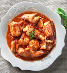 Dušené králičí kousky