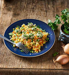 Möhrenrisotto mit Bratwurstkugeln