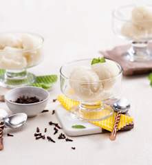 Sorbet gruszkowy z goździkami