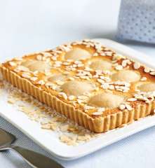 Tarte de pera e amêndoa