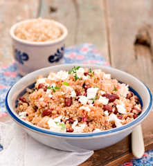 Sałatka z kaszy quinoa