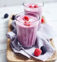 Joghurt-Beeren-Drink