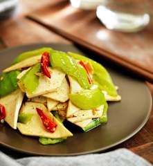 青椒干豆腐