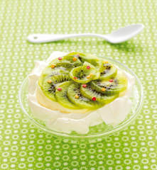 Pavlova mangue-kiwi