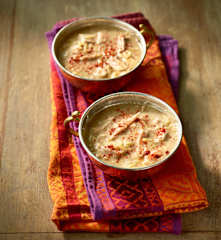 Walnusssuppe mit Hühnchen - Tavuk Etli Ceviz Çorbası