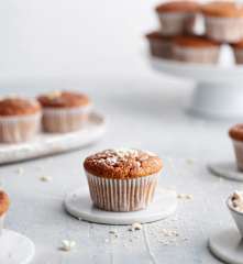 Queques de banana e cranberries