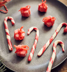Zuckerstangen und Geschenke-Bonbons für Lebkuchenhäuser