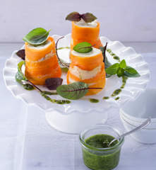 Ziegenkäse-Törtchen im Möhrenmantel