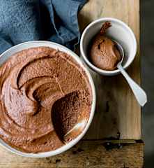 Mousse chocolat-tonka