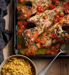 Dorade sébaste à la tomate, riz aux carottes