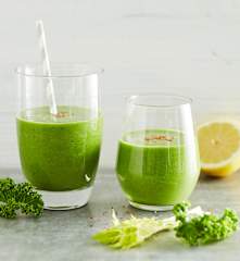 Grünkohl-Avocado-Smoothie