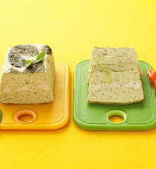 Kuřecí terina s bazalkou a Crème fraîche