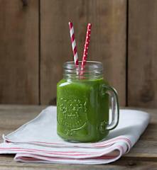 Coconut Chai Green Smoothie (TM6 Metric)