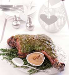 Perna de peru com puré de maçã