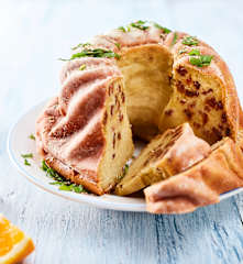 Zypriotischer Halloumi-Gugelhupf