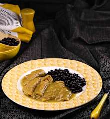 Chicharrón en salsa verde