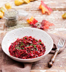 Gulasz z soczewicy i buraków