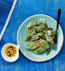 Malfatti mit Salbei, brauner Butter und Käse