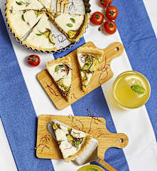 Torta salata con zucchine, cotto e crescenza (TM6)
