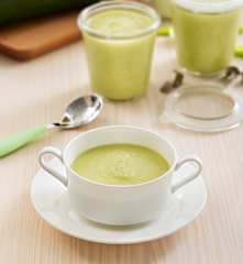 Pirinç ve Hindili Sakız Kabağı Çorbası