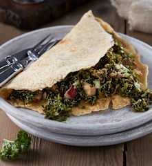 Hafer-Pfannkuchen mit Grünkohlfüllung