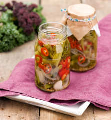 Pikle z łodyg jarmużu