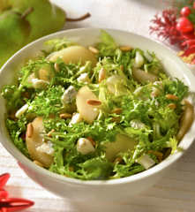 Insalata riccia con pere e Gorgonzola