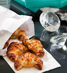 Croissants de mantequilla (Desayuno con diamantes)