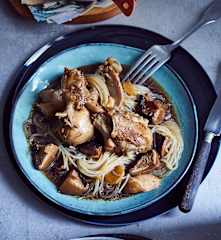 Hähnchen-Pilz-Eintopf (小鸡炖蘑菇)