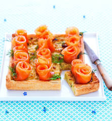 Tarte fondue de poireau-fleurs de saumon