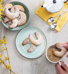 Rogaliki orzechowo-waniliowe