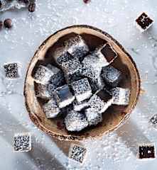 Kahveli ve Hindistan Cevizli Lokum