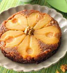 Upside-down Gingerbread with Pears