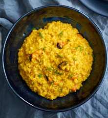 Risoto de açafrão e mexilhão