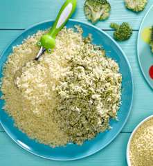 Krůtí prso na brokolicových růžičkách s kuskusem