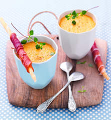 Gazpacho prosciutto e melone