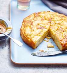 Moelleux aux pommes et caramel au beurre salé